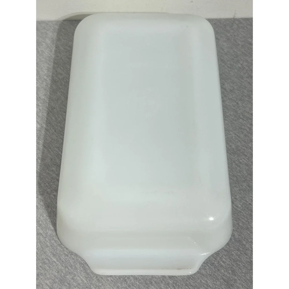 Vintage Anchor Hocking Milk Glass Baking Dish 13x8 Starburst White USA Ovenware